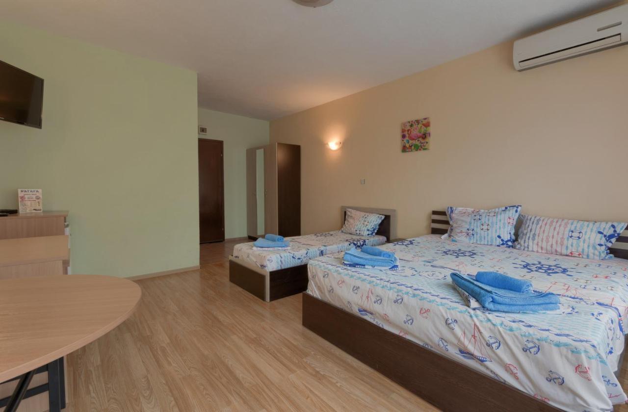 Kazlarov Guest House Kiten  Exterior photo