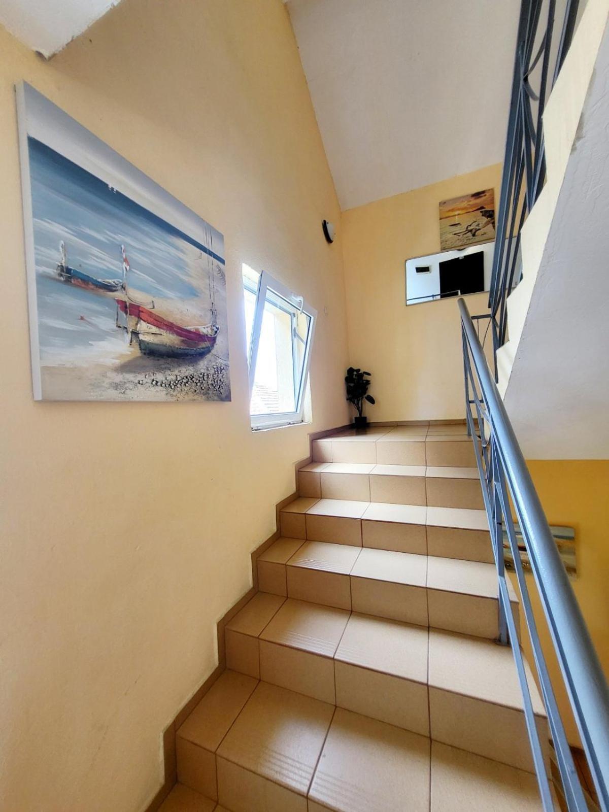 Kazlarov Guest House Kiten  Exterior photo